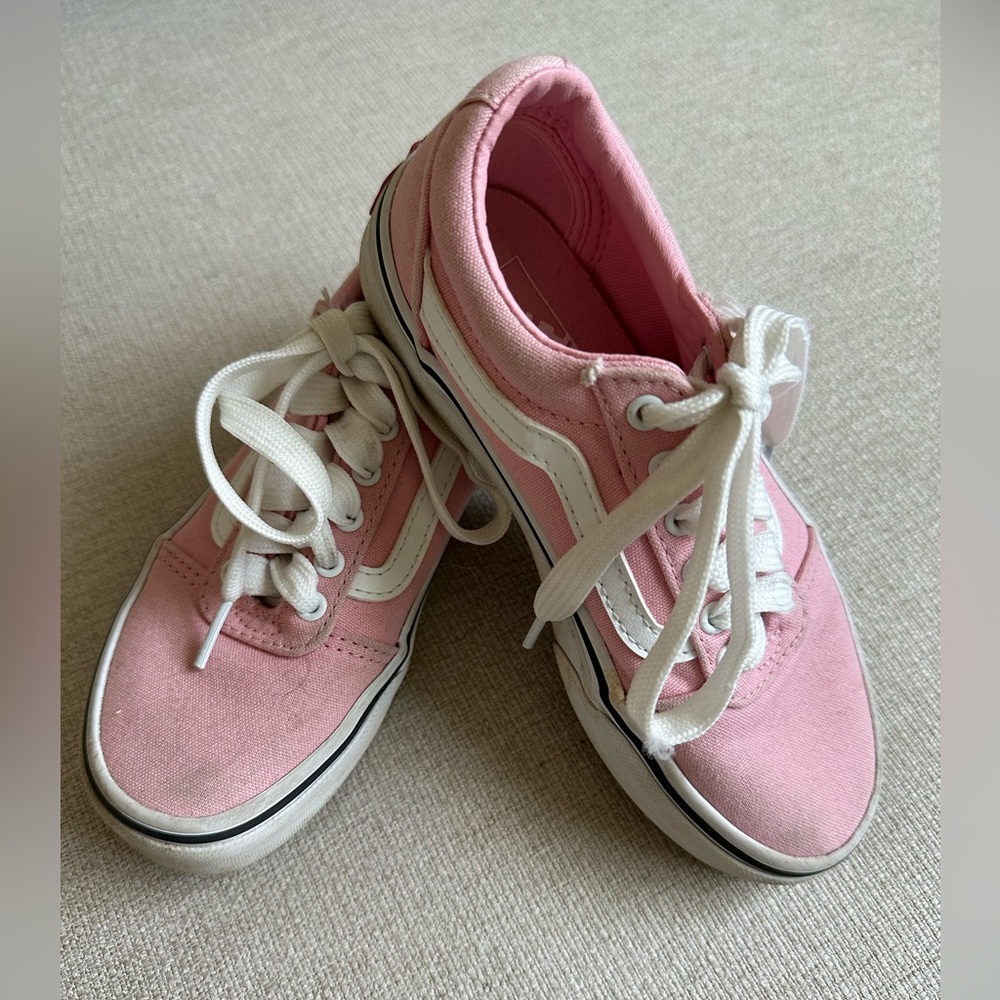 Girls Pink Vans